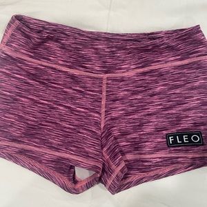 Fleo size medium workout shorts
